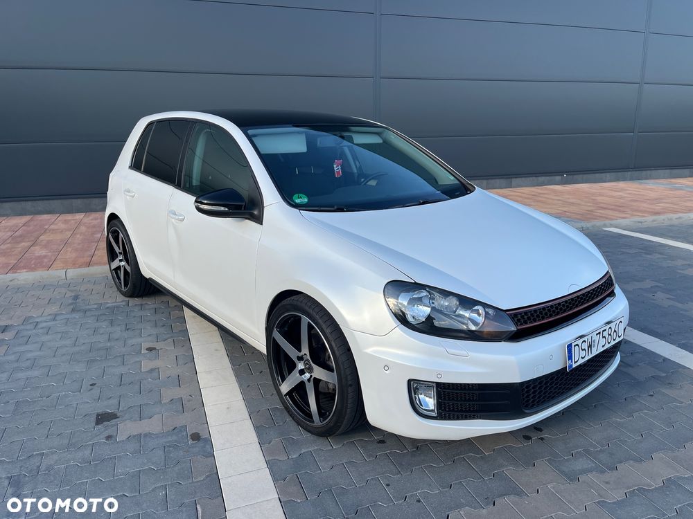 Volkswagen Golf - 2