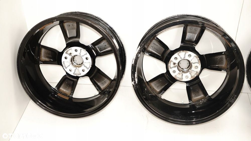 FELGI ALUMINIOWE NISSAN QASHQAI J11 13R- 5X114,3 7JX18 - 14