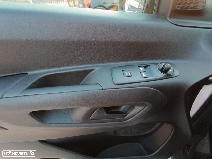 Citroën Berlingo 1.6 bluehdi - 6