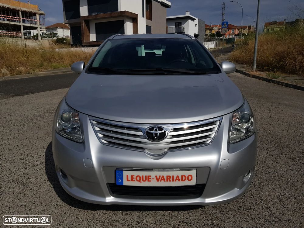 Toyota Avensis 2.0 D-4D Exclusive +Pele+GPS — fotografia 53
