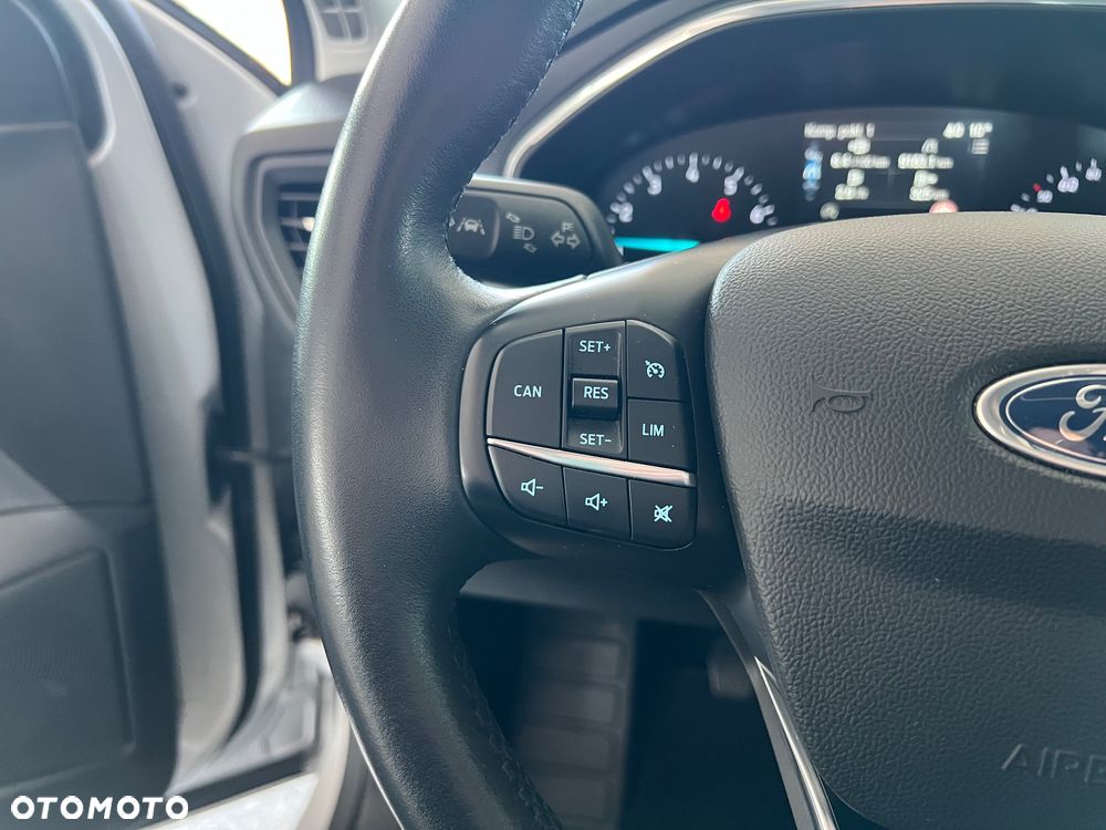 Ford Focus 1.0 EcoBoost mHEV Titanium - 23