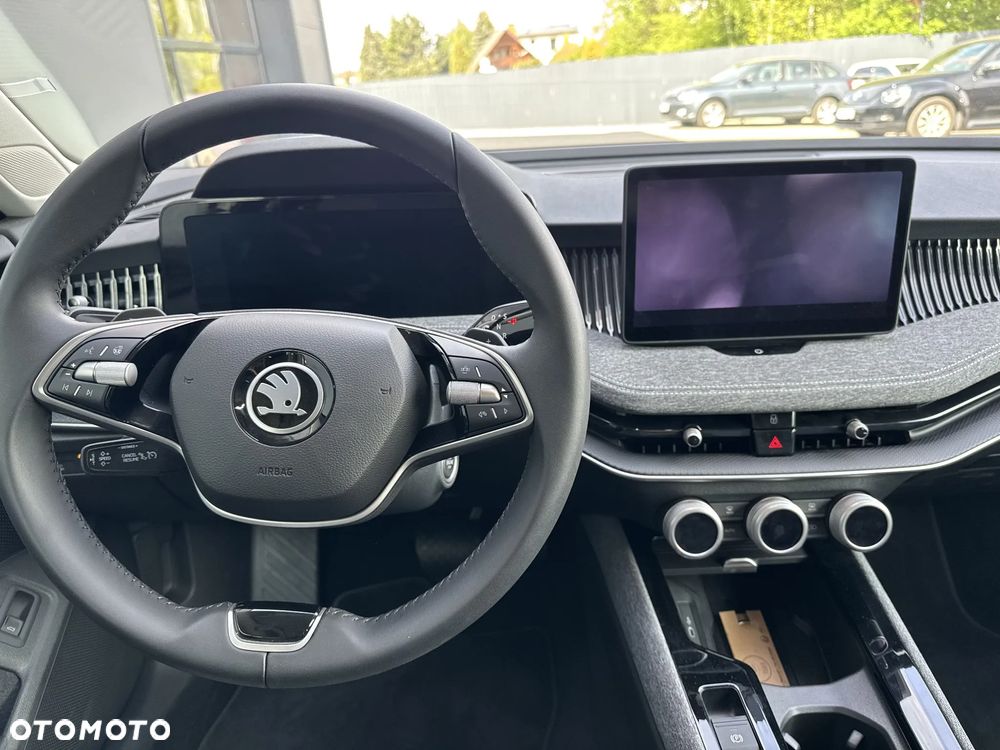 Skoda Superb 2.0 TDI SCR Selection DSG - 10