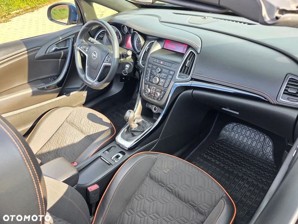 Opel Cascada 1.6 SIDI Turbo ecoFLEX Start/Stop Edition - 16
