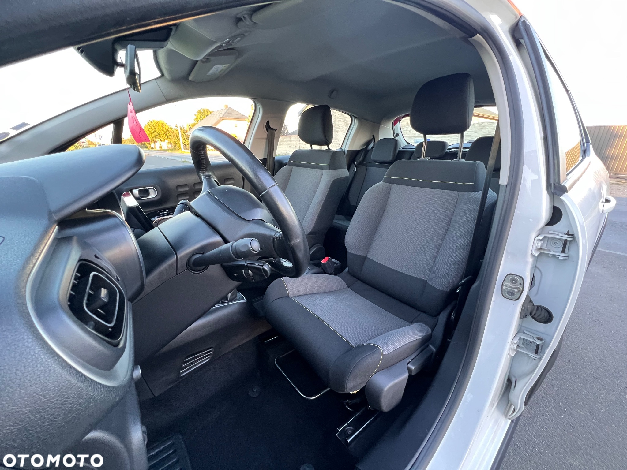 Citroën C3 Pure Tech 83 S&S SHINE - 11