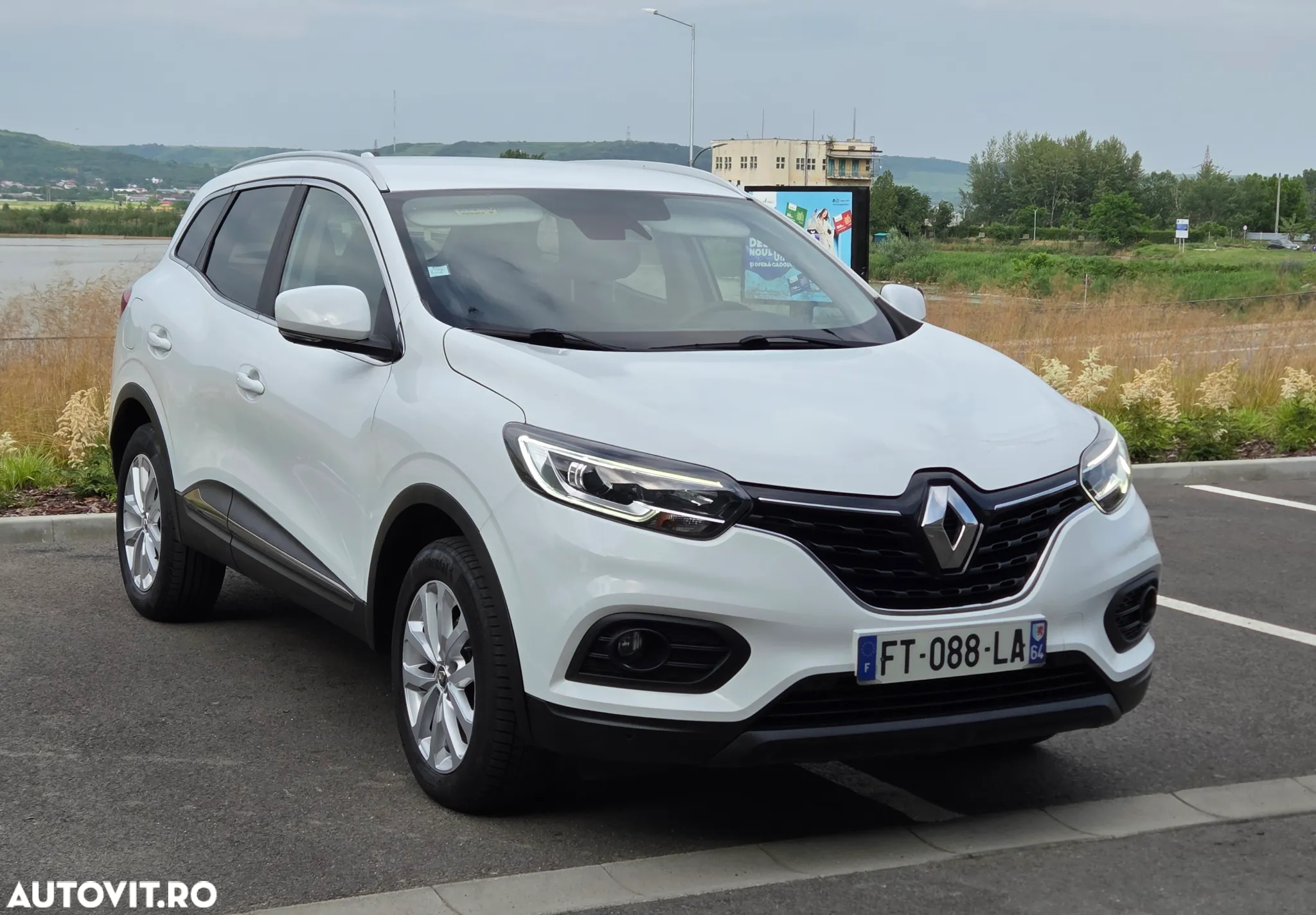 Renault Kadjar BLUE dCi 115 BUSINESS EDITION - 3