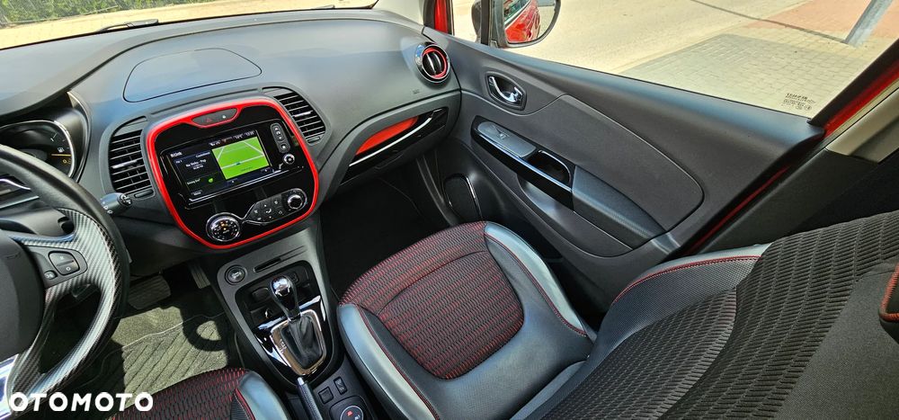 Renault Captur TCe 120 EDC Helly Hansen - 28