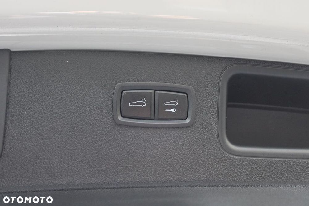 Porsche Macan GTS - 36