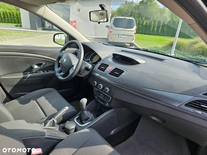 Renault Megane 1.6 16V Authentique - 6