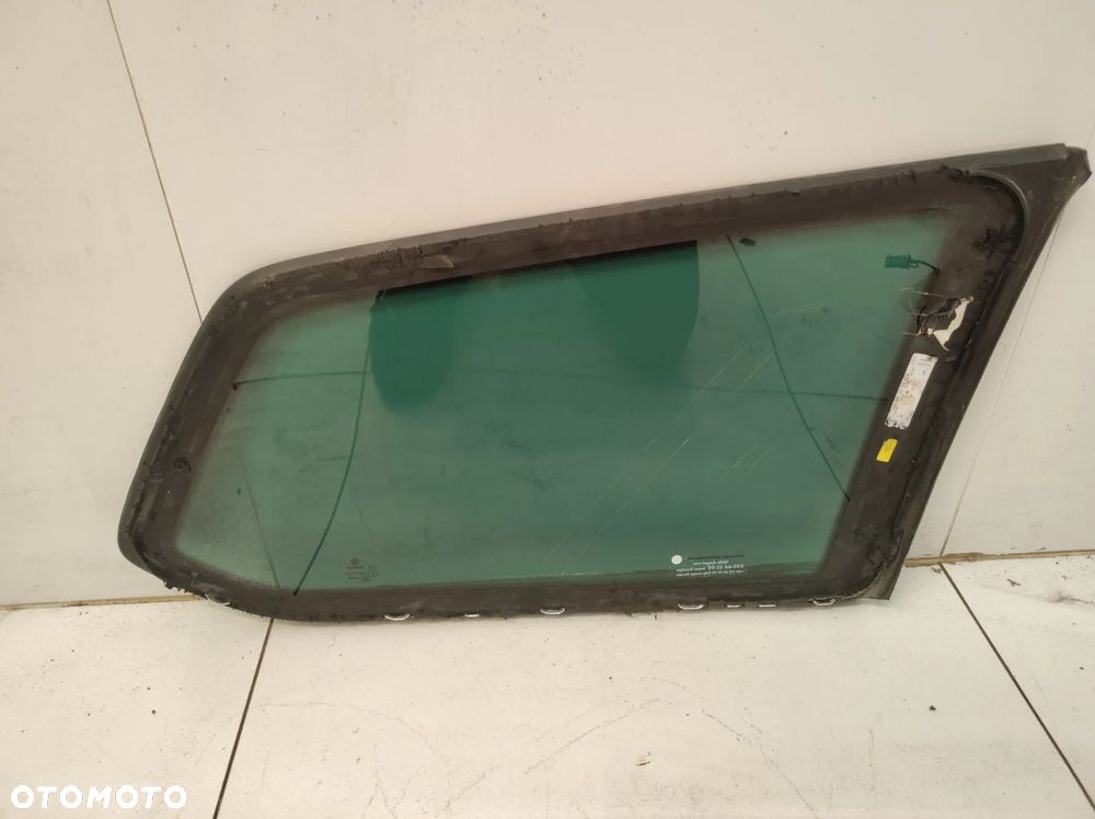 Szyba karoseryjna lewa tył tylna Volkswagen PASSAT B8 kombi - 4