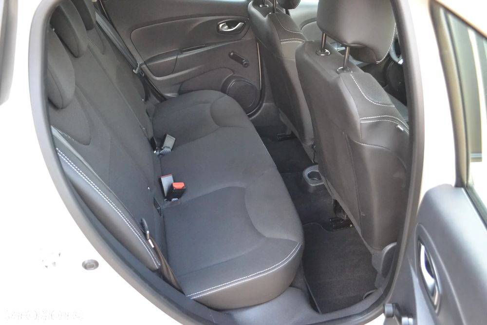 Renault Clio Cargo 1.2 16V 75 Extra - 24