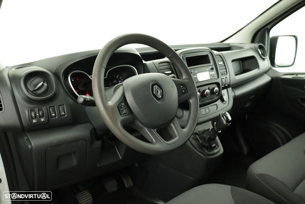 Renault 2.0 dci l1h1 1.0t - 7