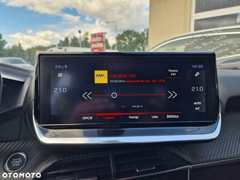 Peugeot 2008 1.2 PureTech Allure Pack S&S EAT8 - 27