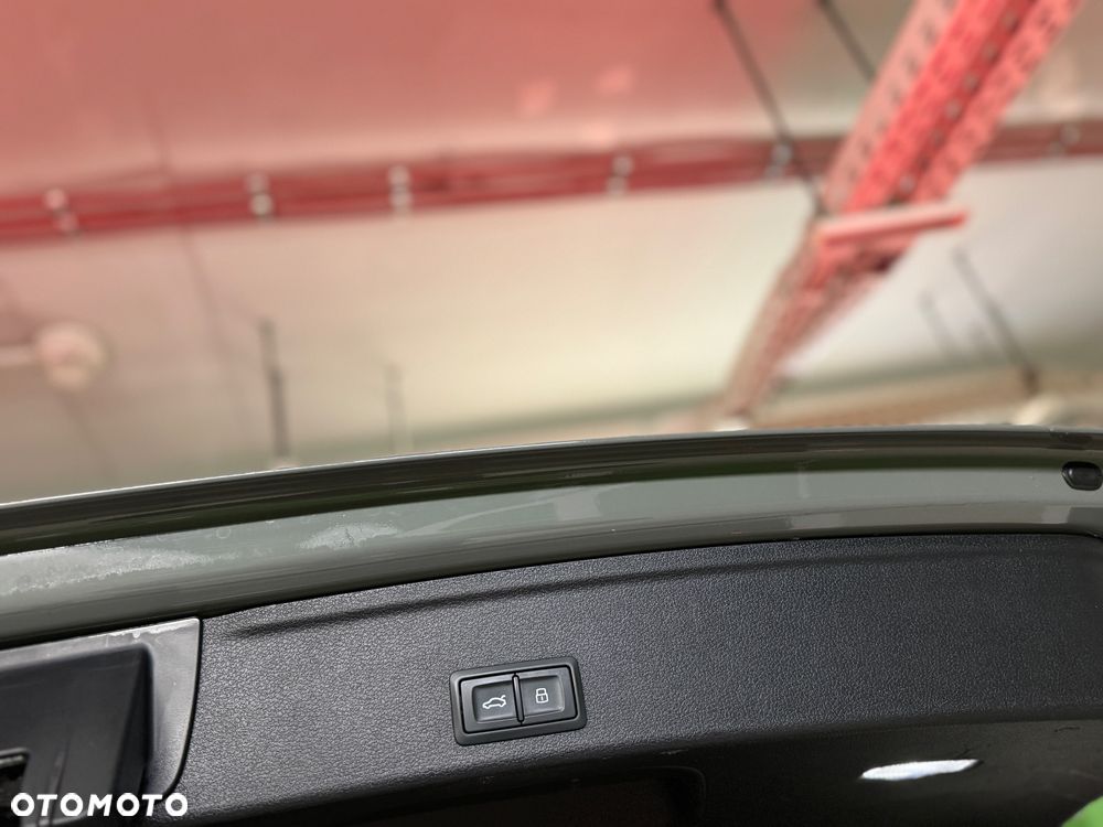 Audi A4 Avant 2.0 TDI S tronic - 27