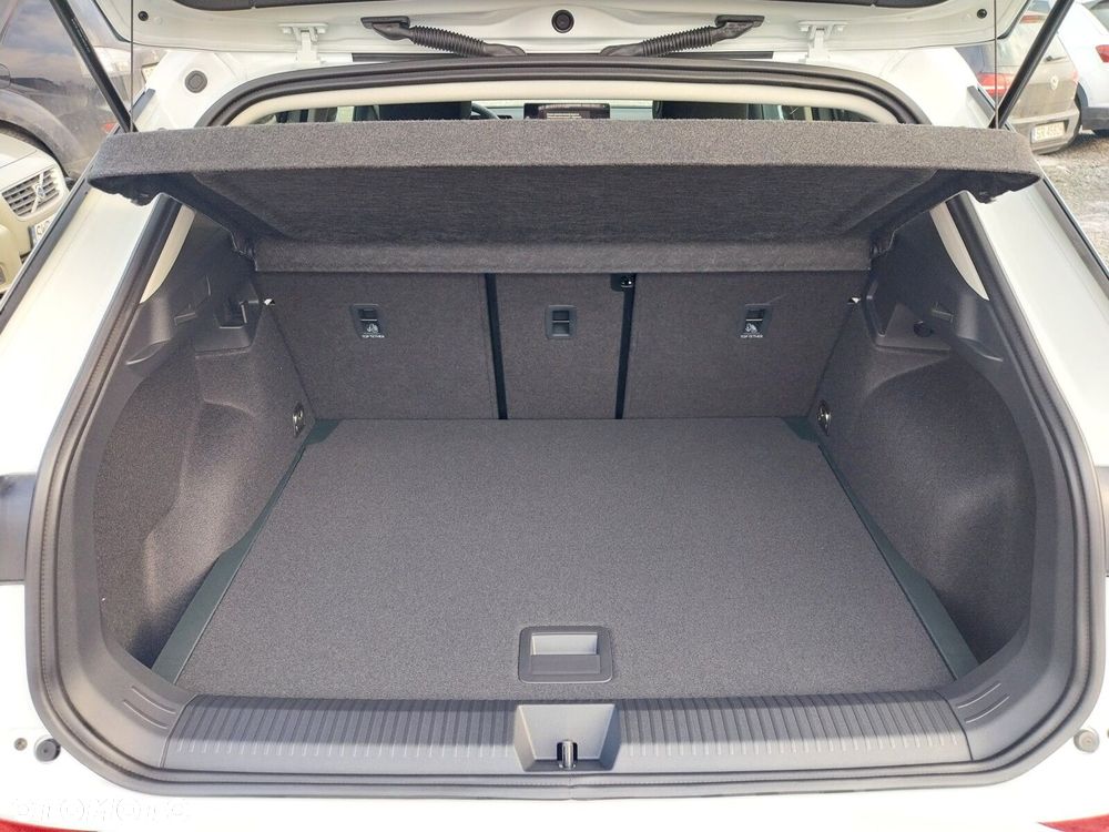 Volkswagen T-Roc - 6