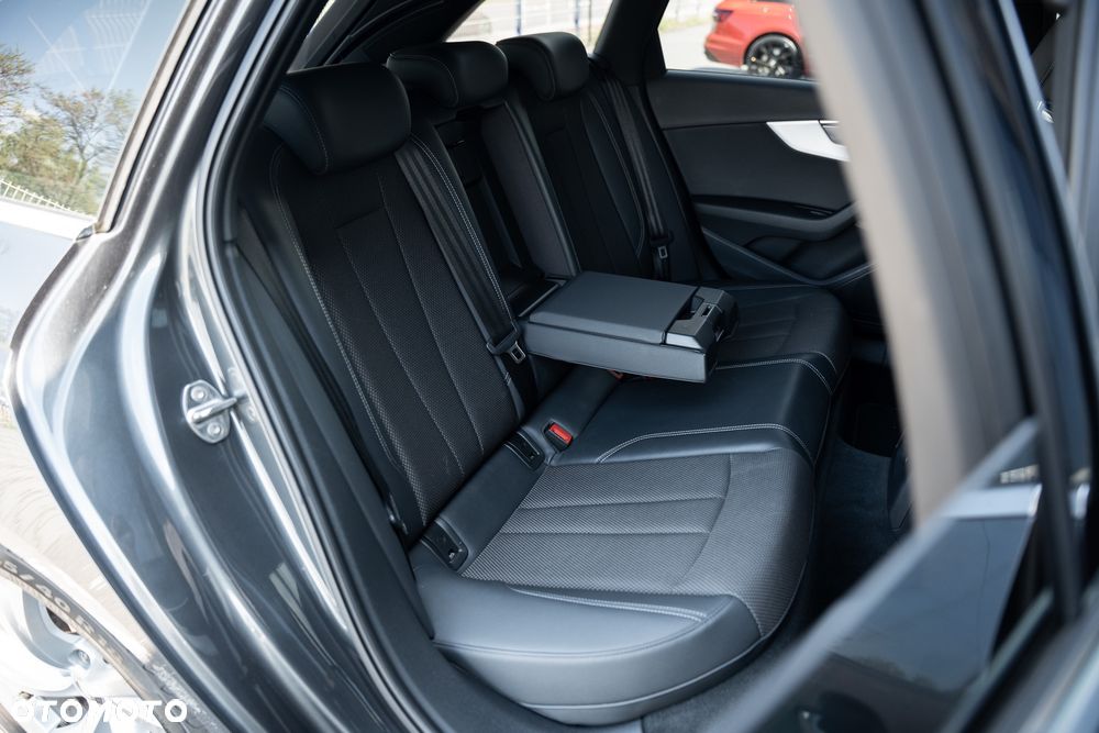 Audi A4 Avant 35 TFSI S tronic S line - 36