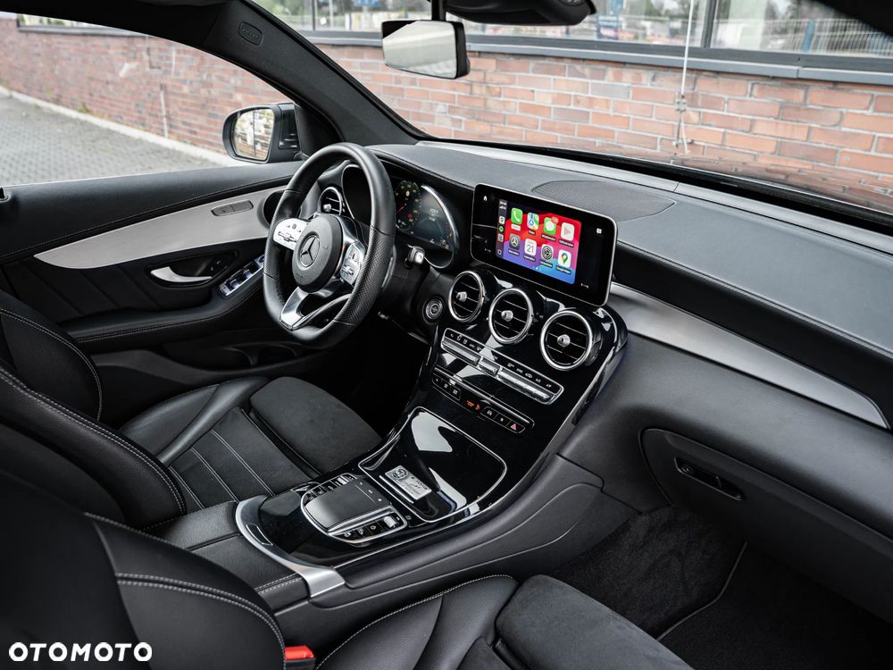 Mercedes-Benz GLC GLC-Coupe 200 4Matic 9G-TRONIC AMG Line Plus - 25