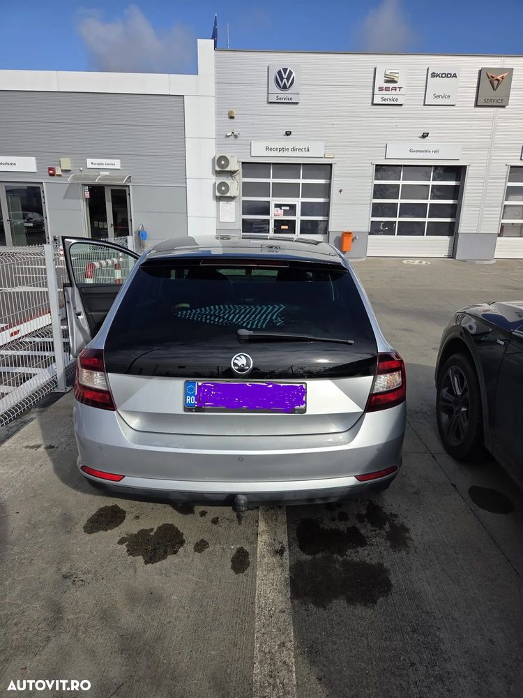 Skoda RAPID Spaceback 1.6 TDI Ambition - 4