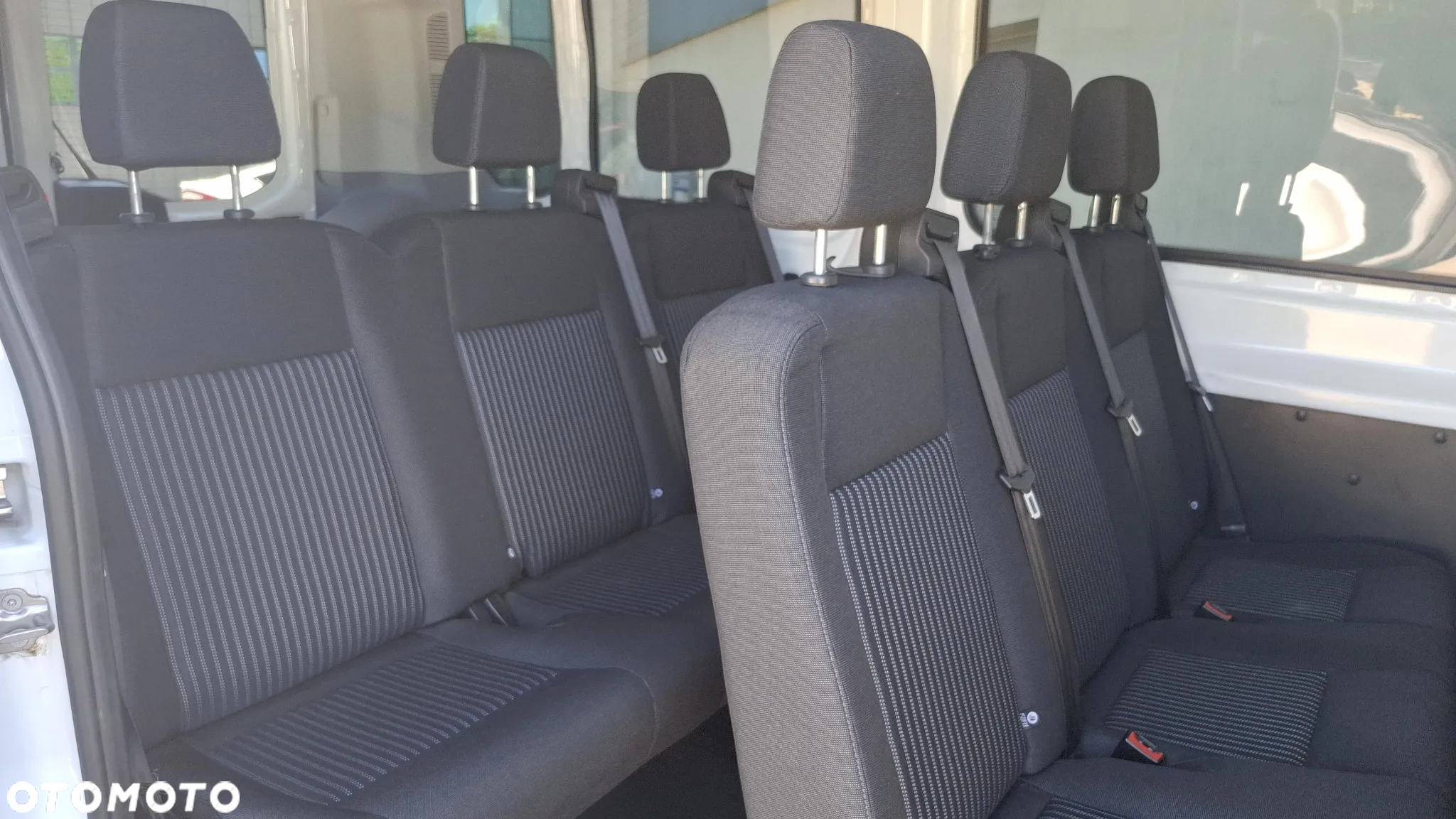 Ford Transit 350 L3H2 Trend - 24