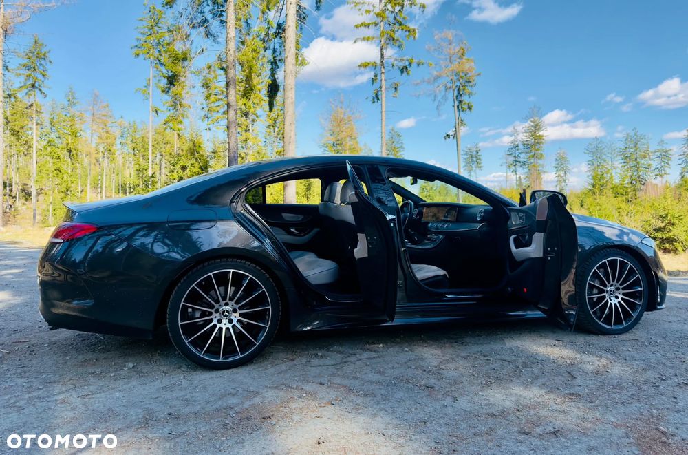 Mercedes-Benz CLS - 8