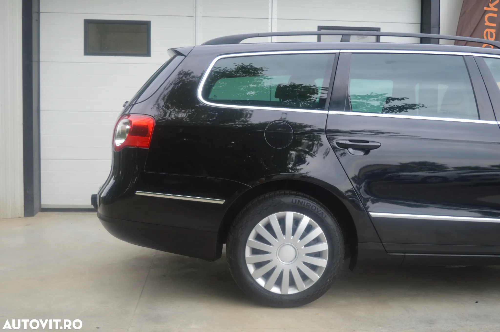 Volkswagen Passat Variant 2.0 TDI Blue TDI DSG Comfortline - 15