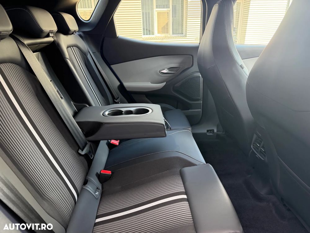 Ford Capri 77 kWh 286 CP RWD Select - 14