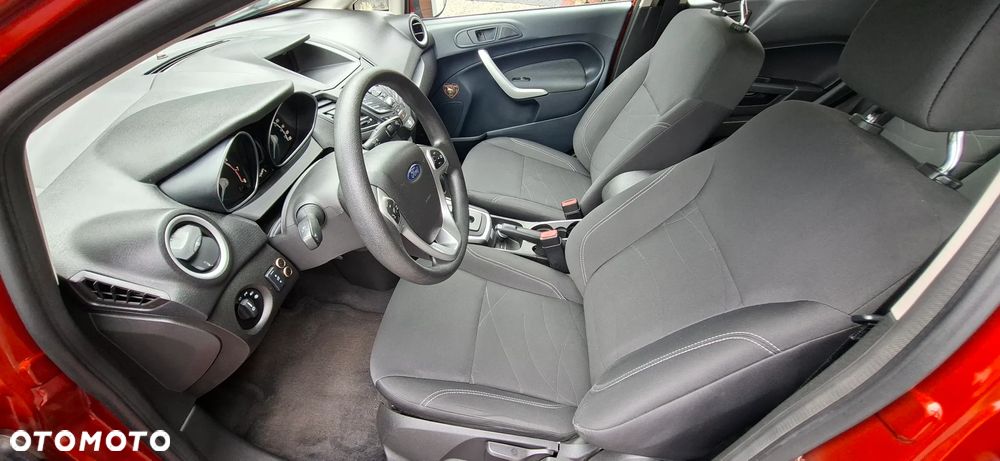 Ford Fiesta - 17