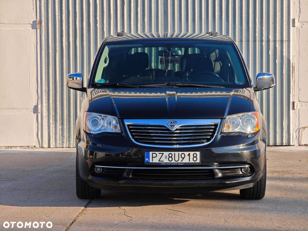 Lancia Voyager 2.8CRD Platinum - 2