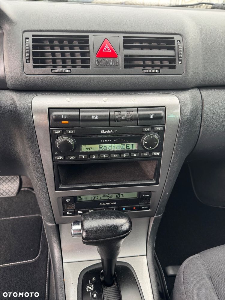 Skoda Octavia - 32