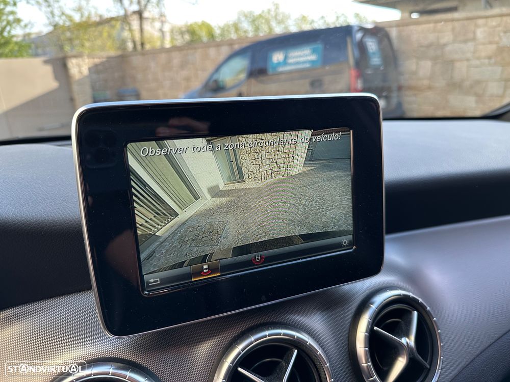 Mercedes-Benz CLA 180 d AMG Line - 14