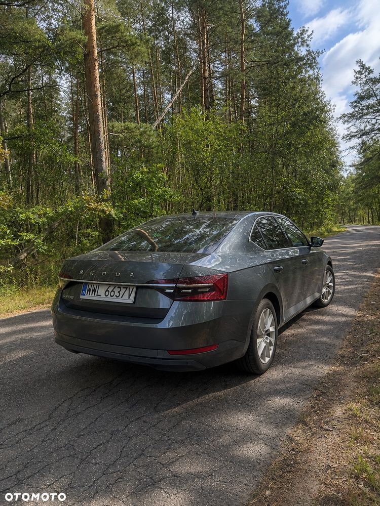 Skoda Superb 2.0 TDI Ambition - 4