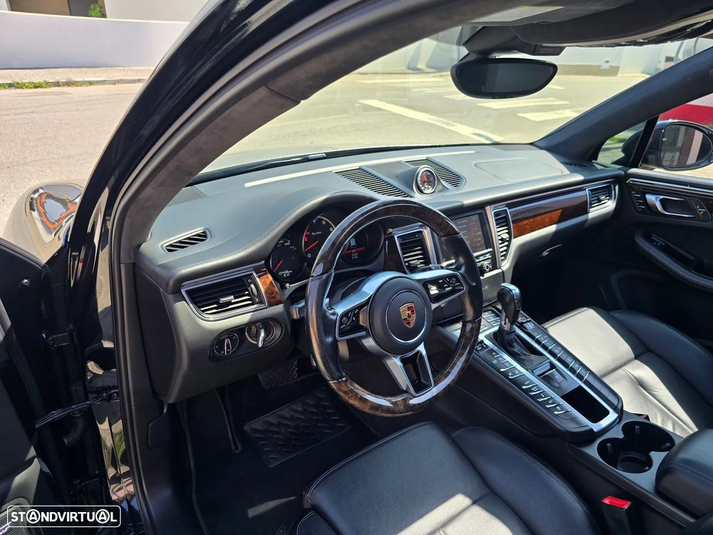 Porsche Macan Turbo PDK - 15