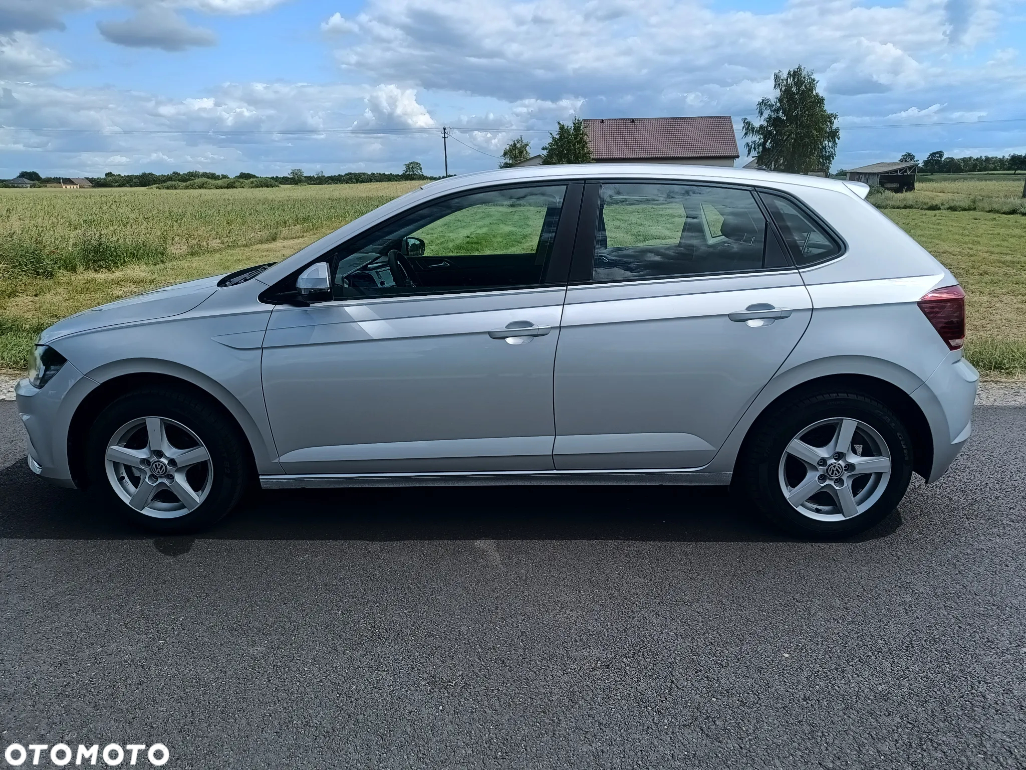 Volkswagen Polo - 8