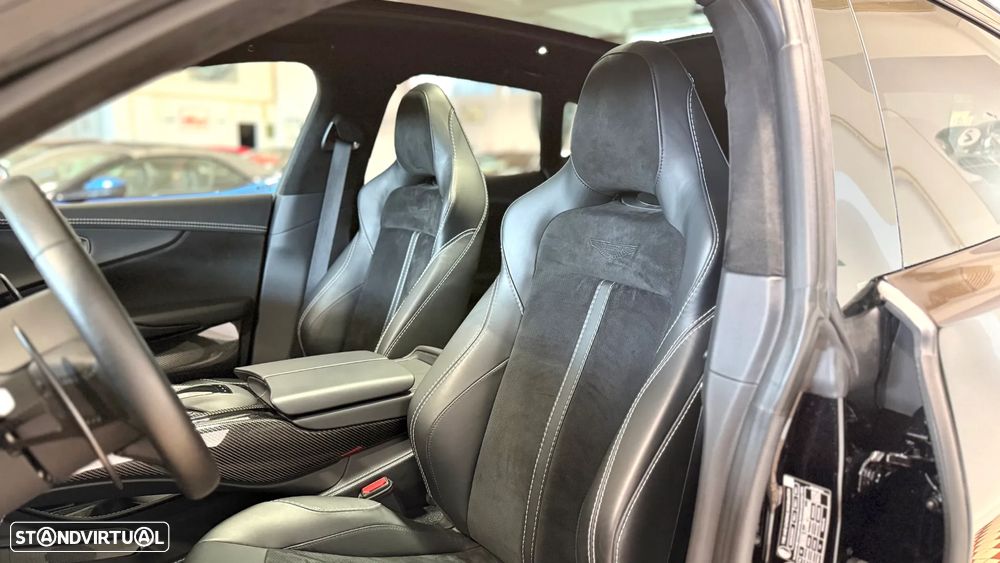 Aston Martin DBX 707 - 20