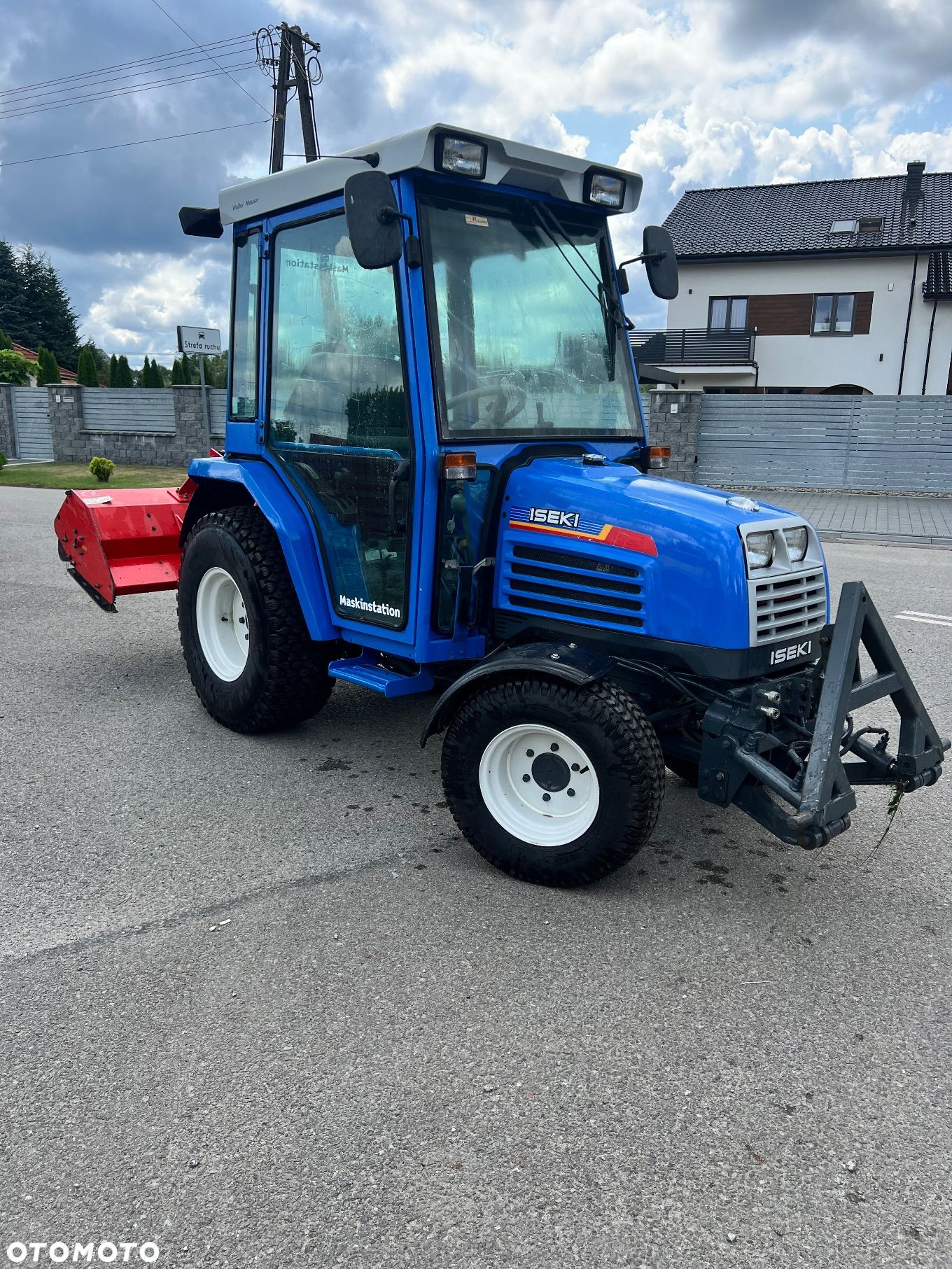 Iseki TF 330 na hydrostacie - 1