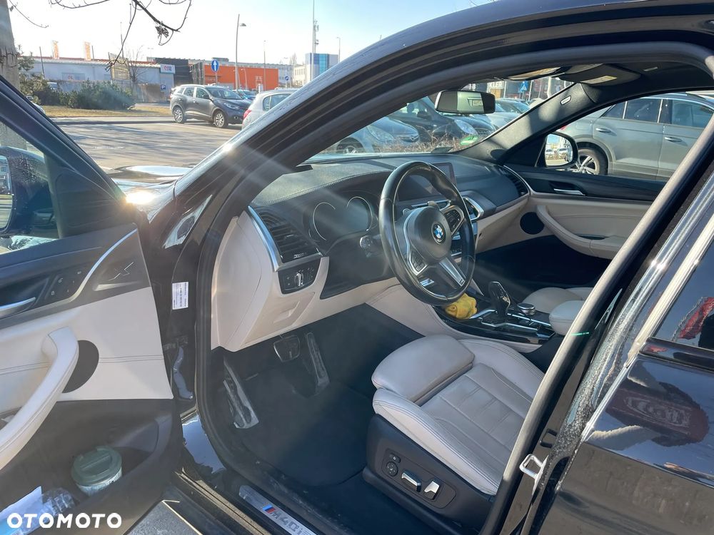 BMW X4 - 15