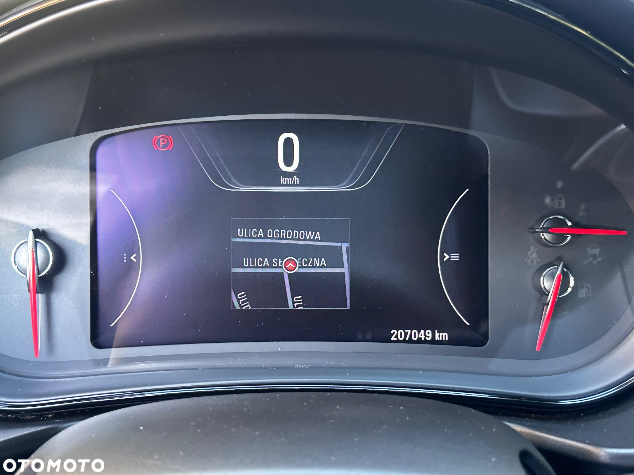 Opel Insignia - 15