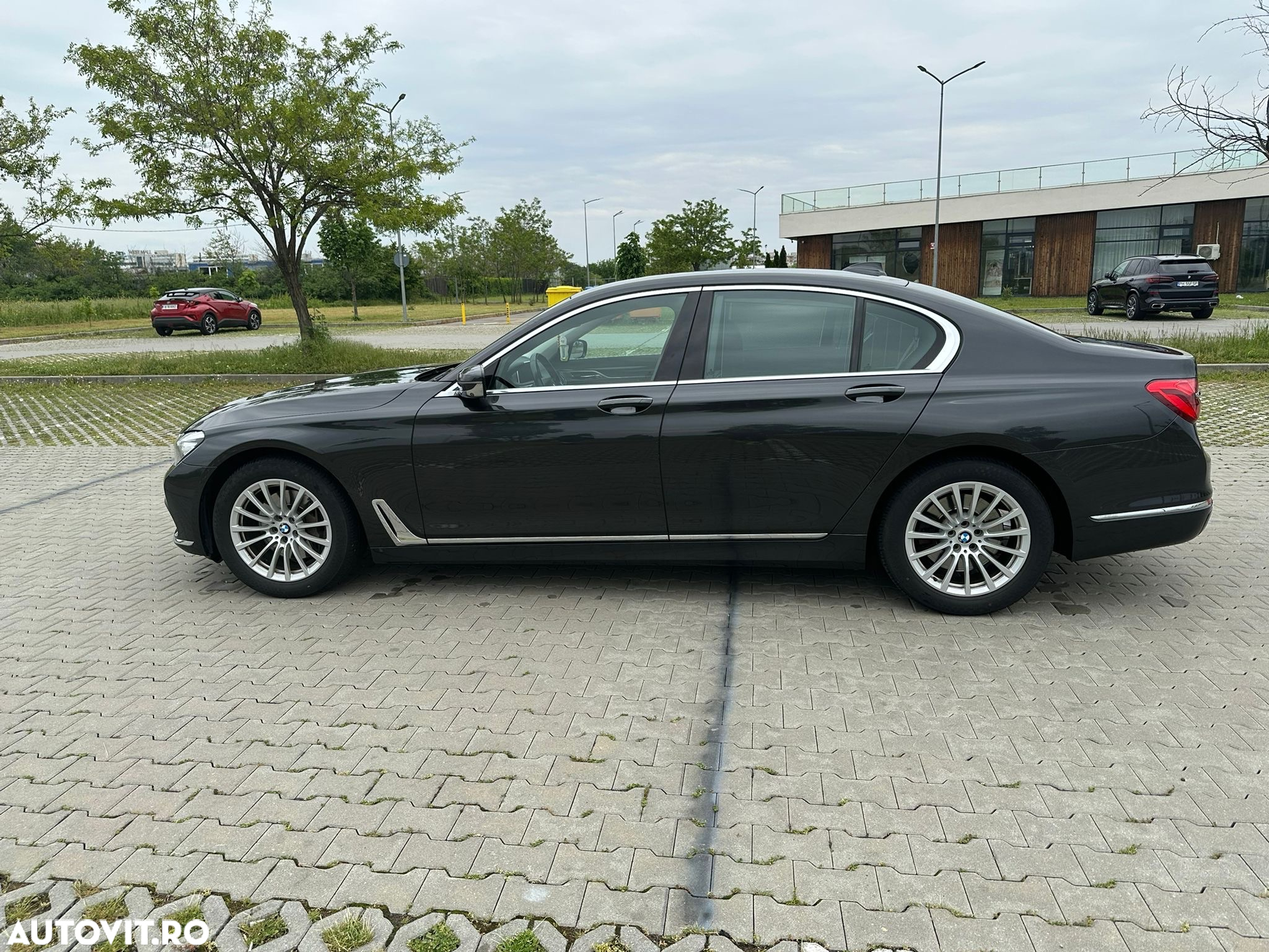 BMW Seria 7 730Ld xDrive - 4