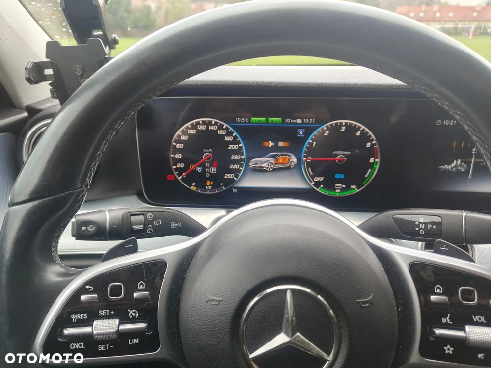 Mercedes-Benz Klasa E 300 de 4Matic 9G-TRONIC - 15