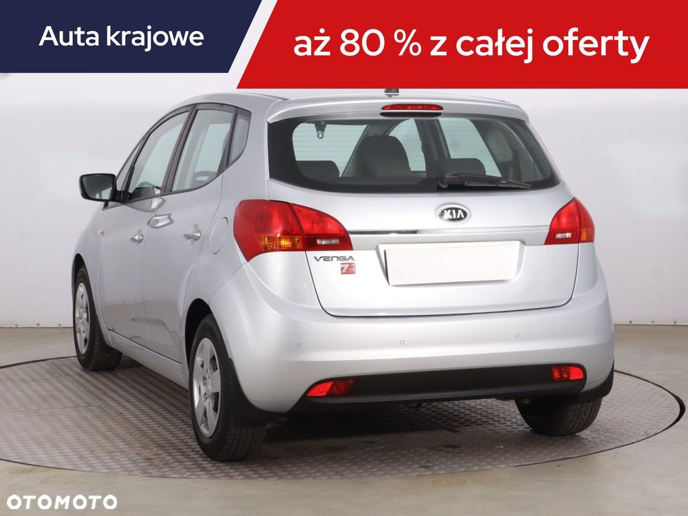 Kia Venga - 6