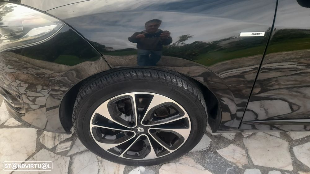 Renault Mégane Sport Tourer 1.5 dCi Bose Edition EDC J18 - 6