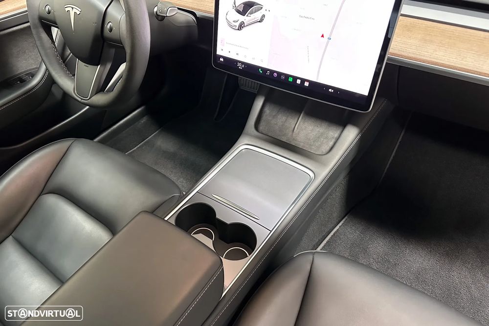 Tesla Model 3 Standard Range Plus RWD - 40