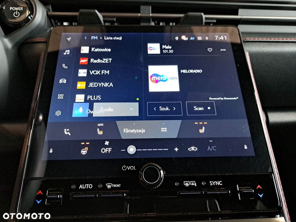 Lexus LBX 1.5 Hybrid Emotion - 21