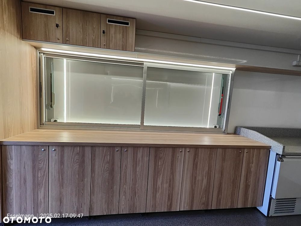 Esselmann Karello 4 m  wzmocniona przyczepa GASTRONOMICZNA handlowa sklep bar - 6