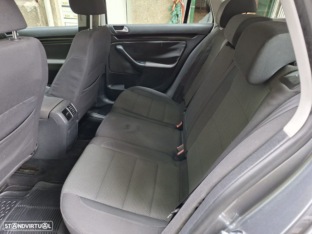 VW Golf Variant - 7