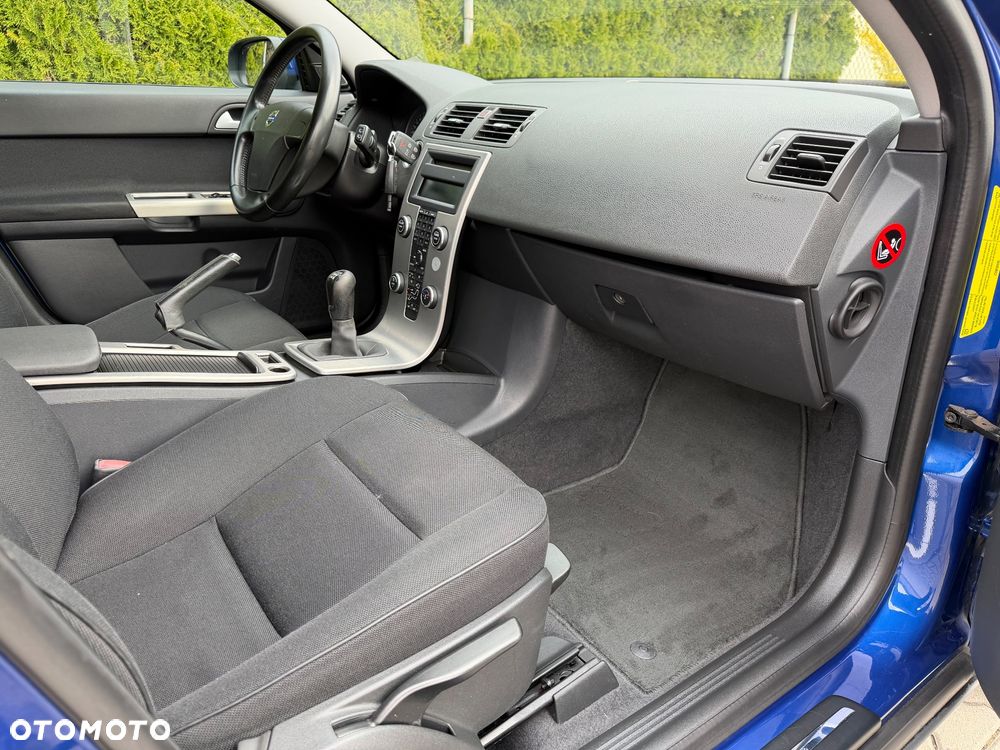 Volvo V50 1.6D DPF Momentum - 24
