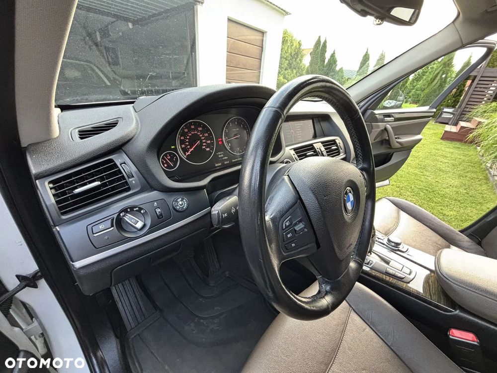 BMW X3 xDrive28i Sport-Aut - 19