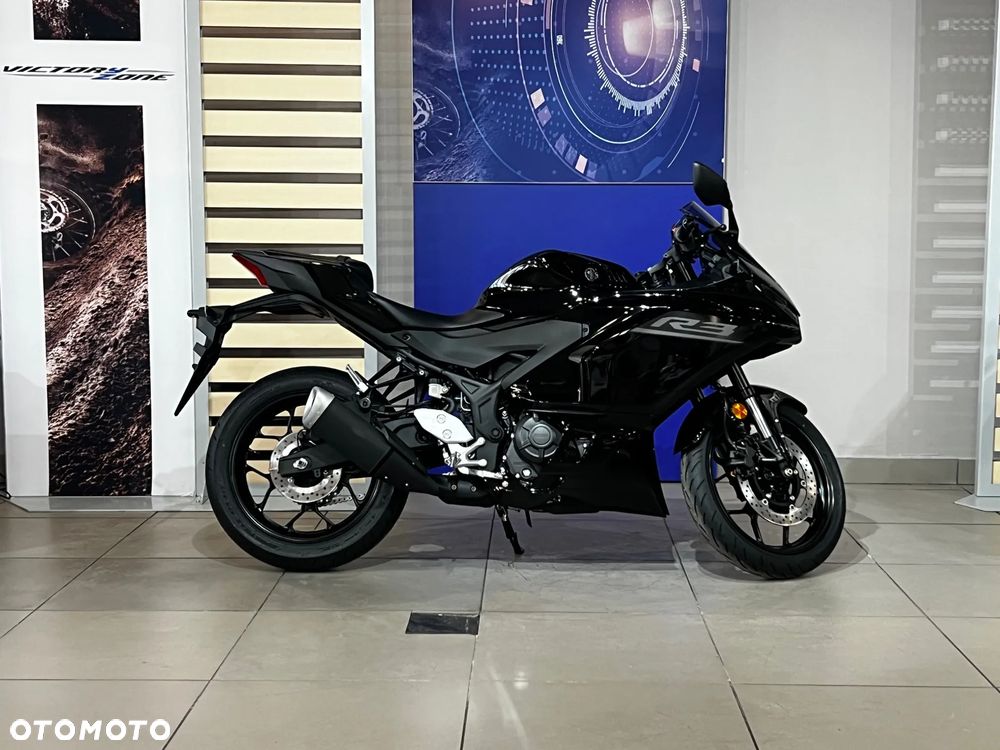 Yamaha R3 - 8