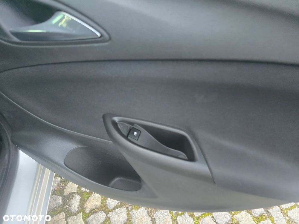 Opel Astra 1.6 CDTI DPF ecoFLEX TourerStart/Stop Selection - 19