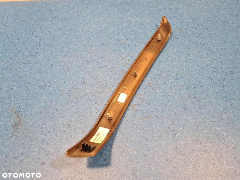 BMW 320I E90 SEDAN  LISTWA OZDOBNA DRZWI LEWY TYŁ 7138871 475 - 6