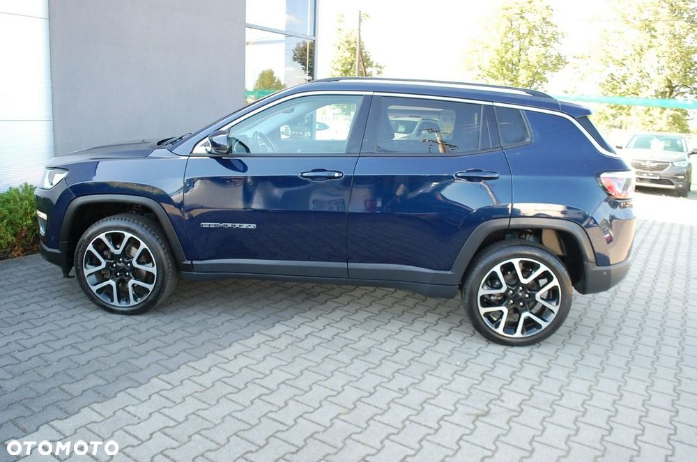 Jeep Compass - 12